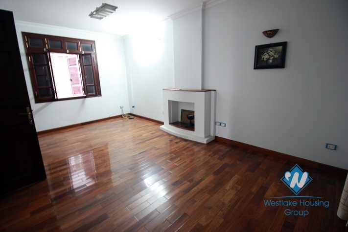 Nice fully furnished house for rent in Tay Ho